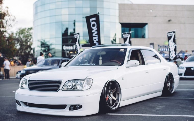 Тойота Crown 1995