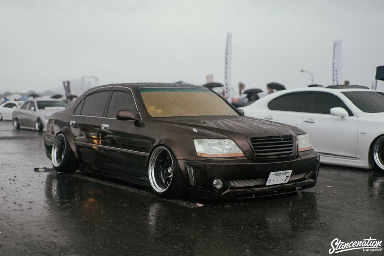 Toyota Crown s131