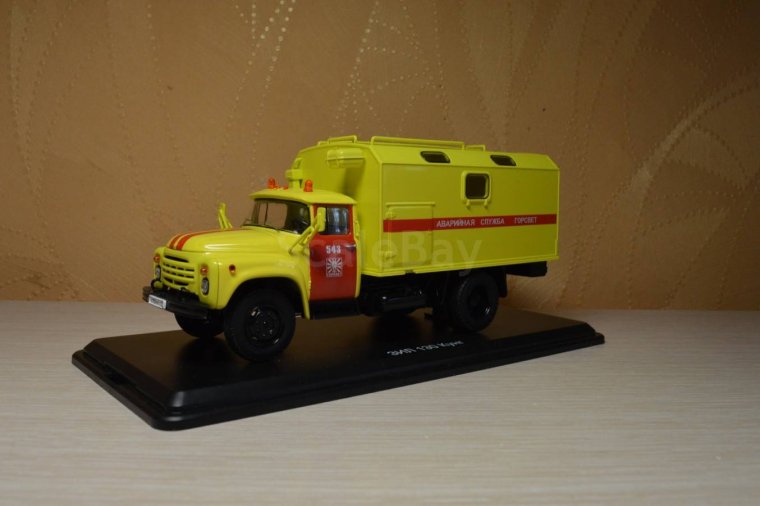 Модель ЗИЛ-130 Горсвет