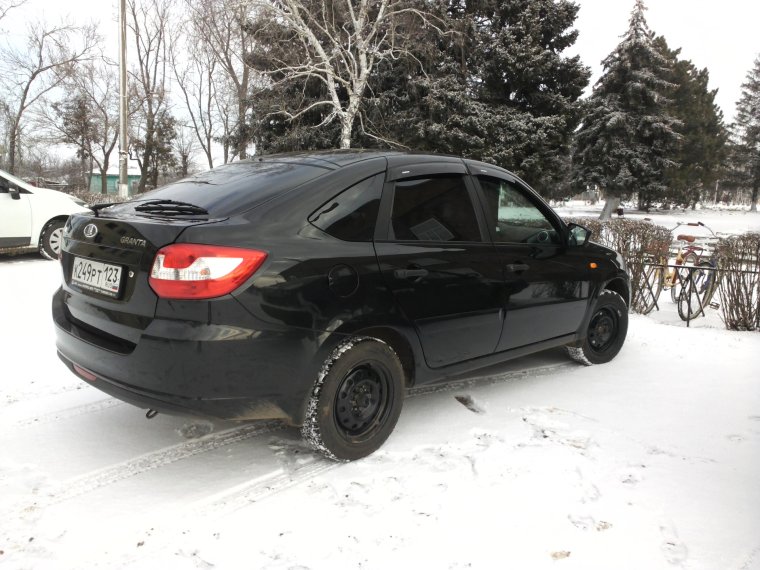 Че Лада Гранта лифтбек