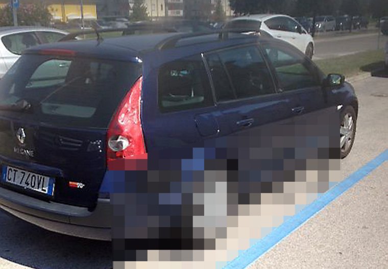 Машины плавятся от жары