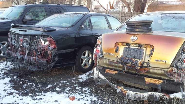 Расплавленные машины от жары