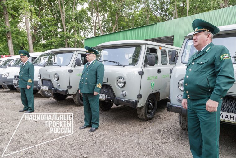 Машина инспектора Лесной охраны