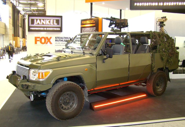 Военные легковые машины