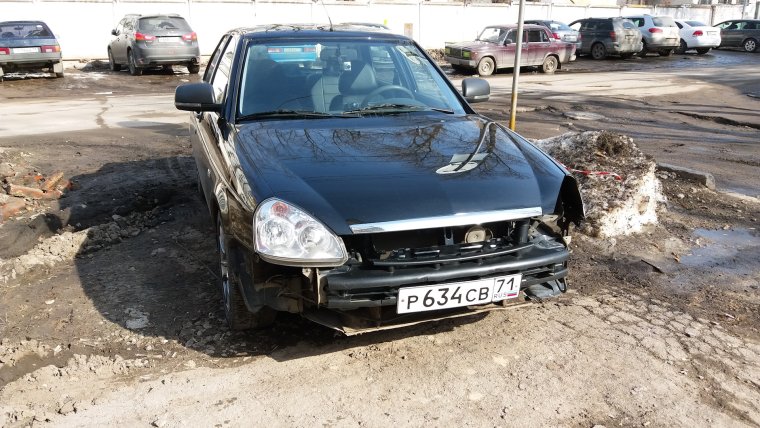 Приора 2 битая