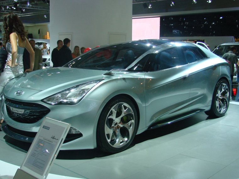 Выставка автомобилей в Москве 2019 в Крокус Сити