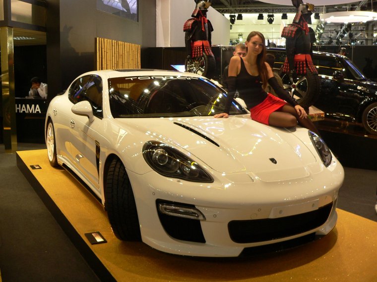 Хендай Крокус машина