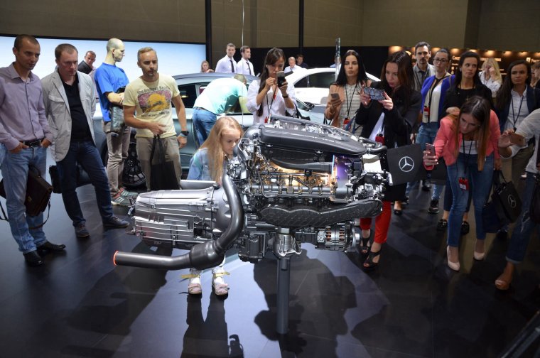 Крокус Экспо Ниссан 350