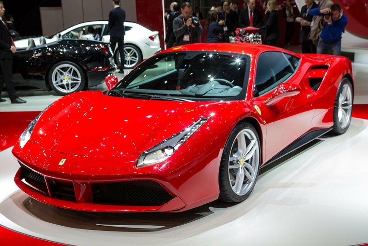 Феррари 488 GTB 2020