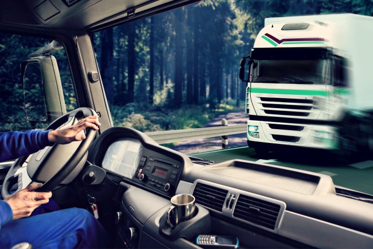 Водитель грузового автомобиля