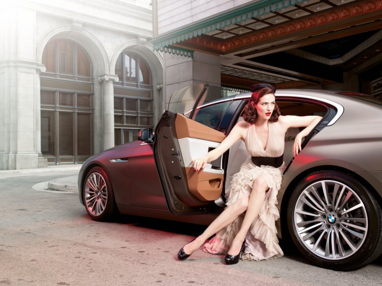 Украшение автосалона