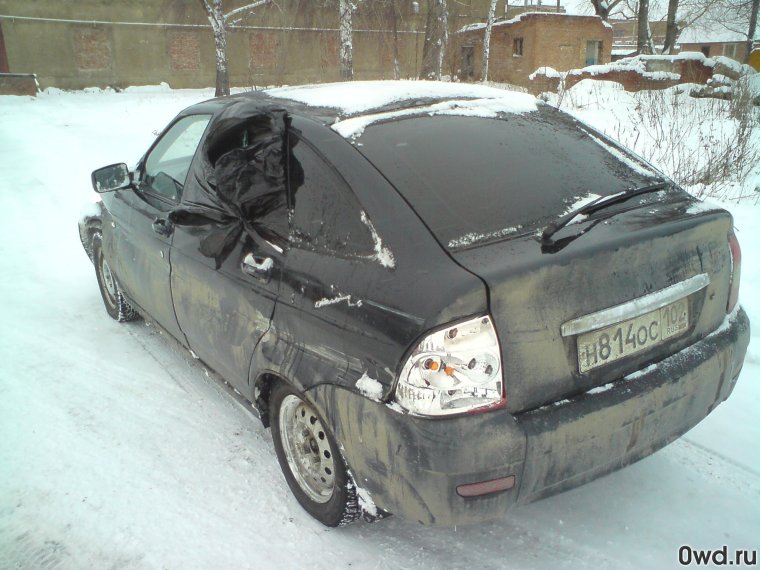 Приора хэтчбек черная битая