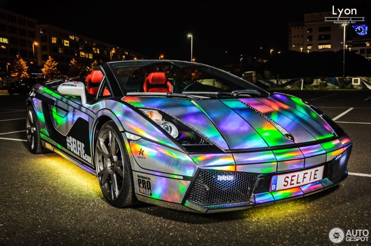 Неоновая Ламборджини