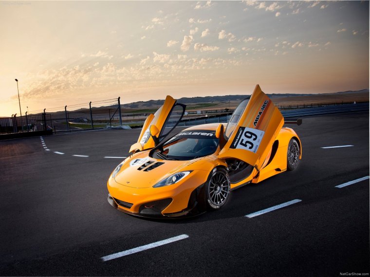 MCLAREN mp412c