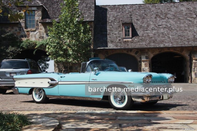 1958 Pontiac Bonneville Taxi