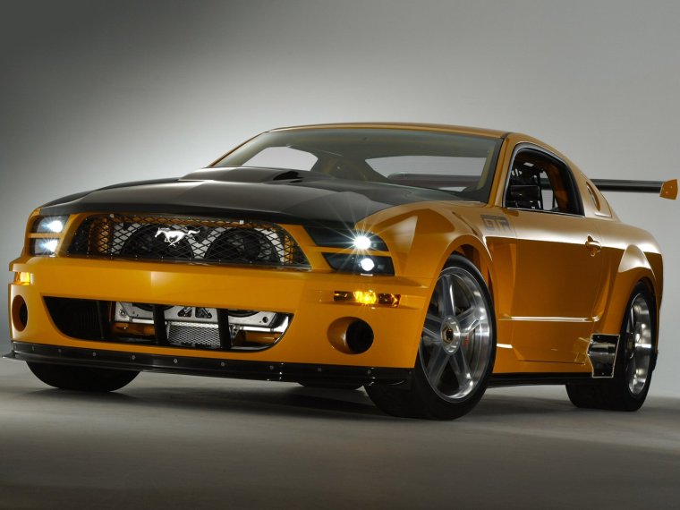 Форд Мустанг GTR