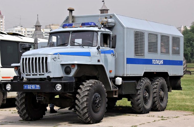 Полицейский Урал 4320