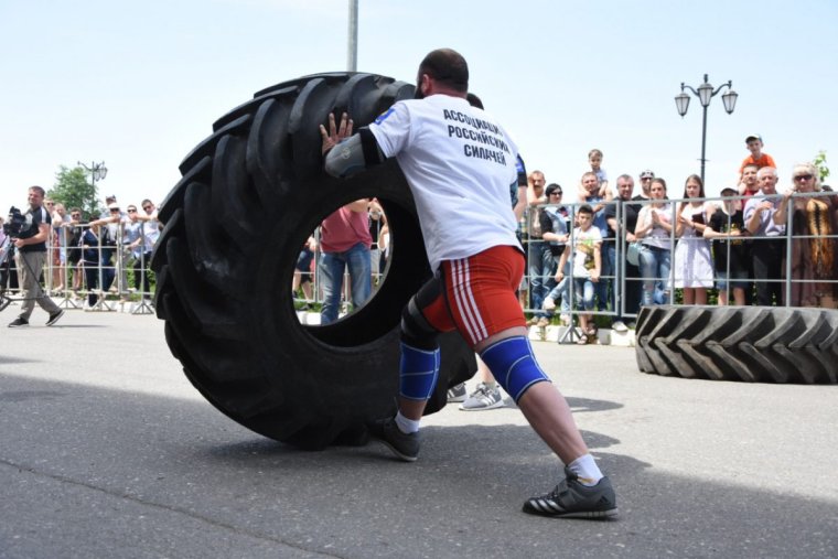 Силовой экстрим Роман Щербаков