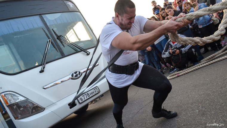 Силовой экстрим российские спортсмены автобус