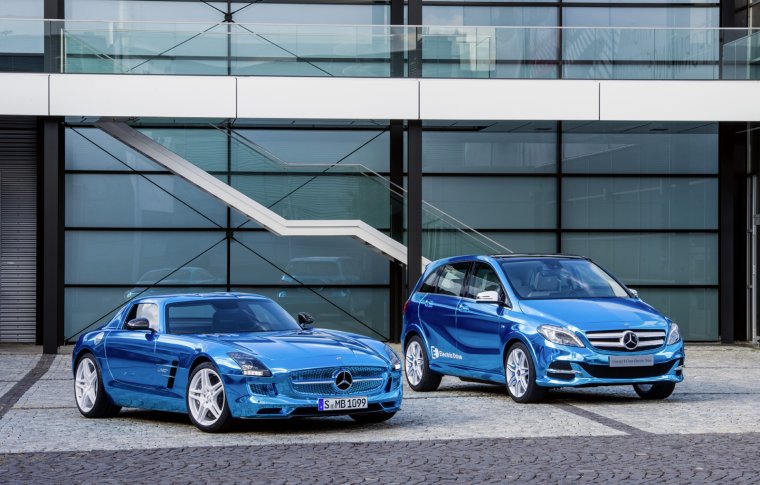 Mercedes CLS 55 AMG Wallpaper