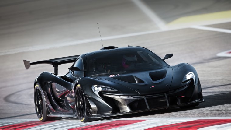 Макларен p1 GTR