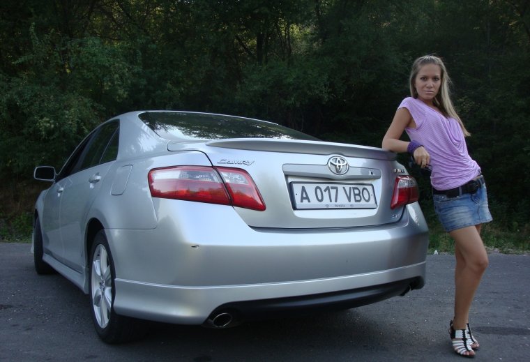 Toyota Camry девушка