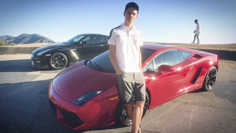Парень с Ламборджини