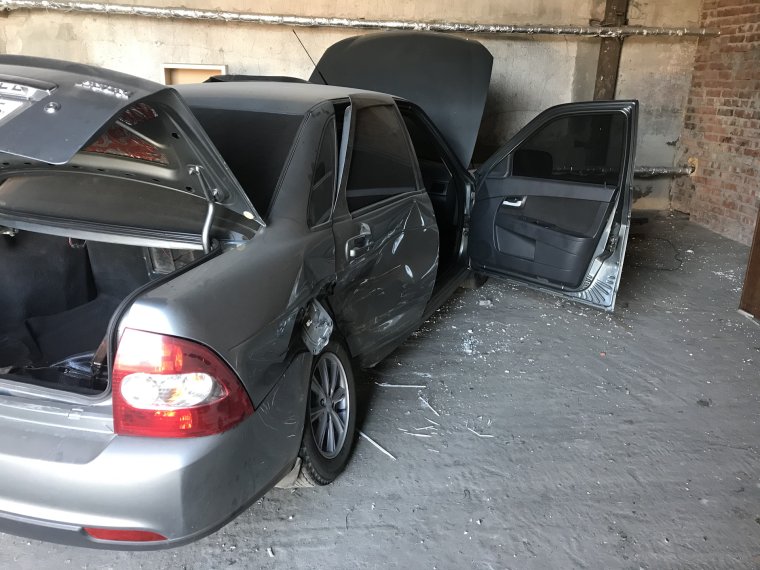 Приора седан разбита