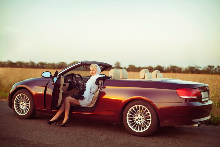 Кабриолеты и девушки