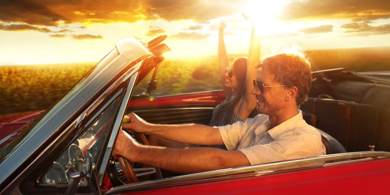 Девушка в Красном кабриолете