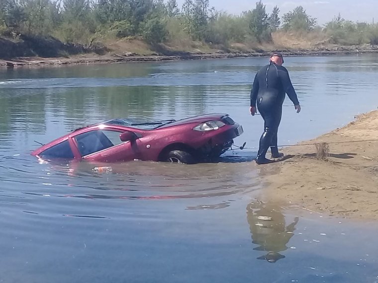 Утопленные машины с людьми
