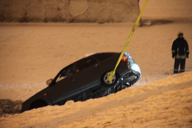 Утопленные машины с людьми