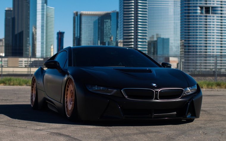 БМВ м8 черная матовая