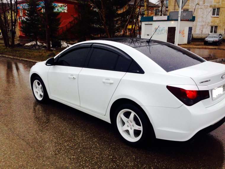 Колеса r17 Шевроле Круз белый