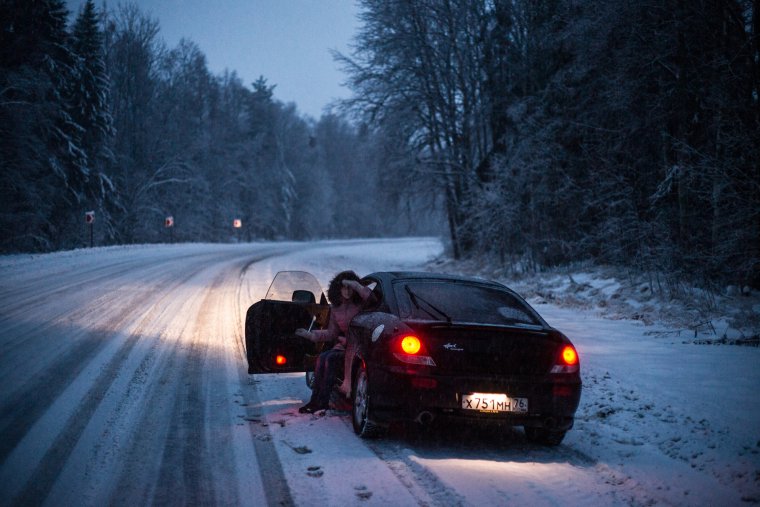 Дорога зимой на машине