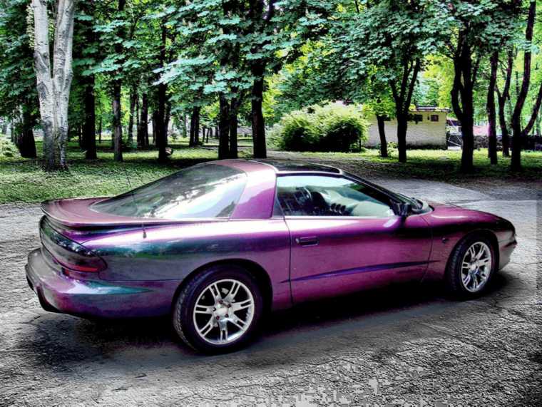 Перламутровый цвет машины