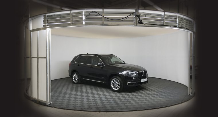 Подиум для автомобиля