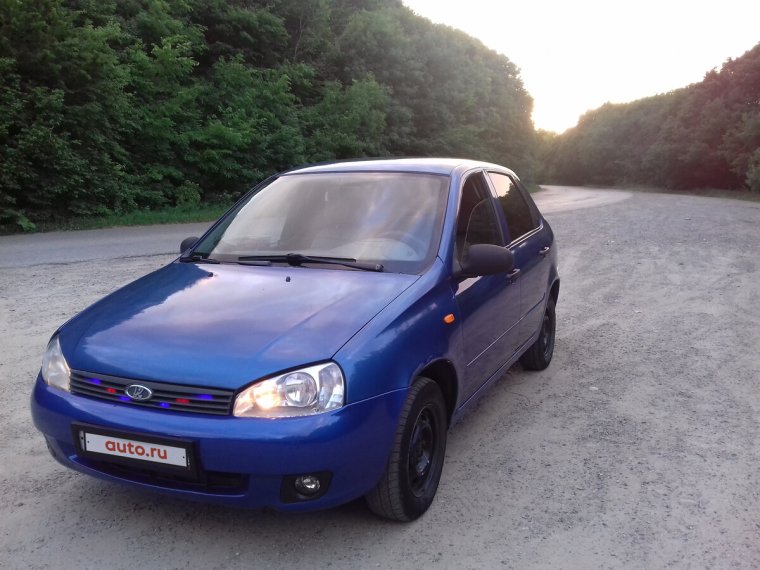 Лада Калина хэтчбек 1 поколение синяя