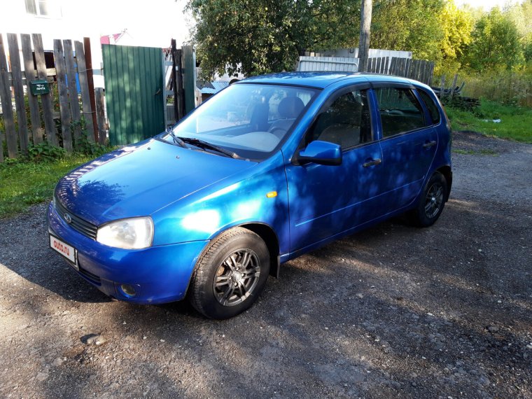 Лада Калина синяя хэтчбек