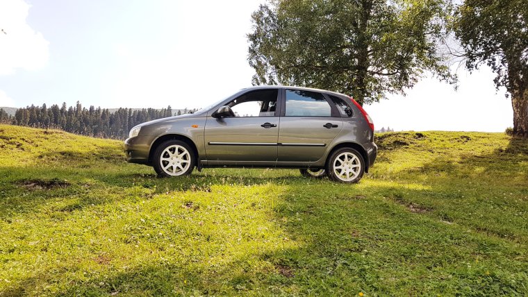 Продам ладу калину