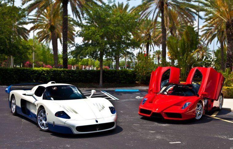 Феррари Энзо белая