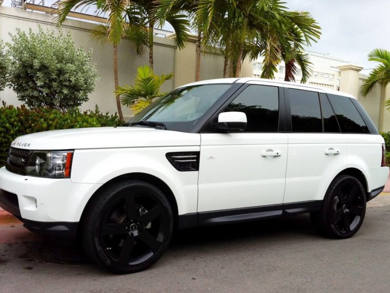 Рендж Ровер белый