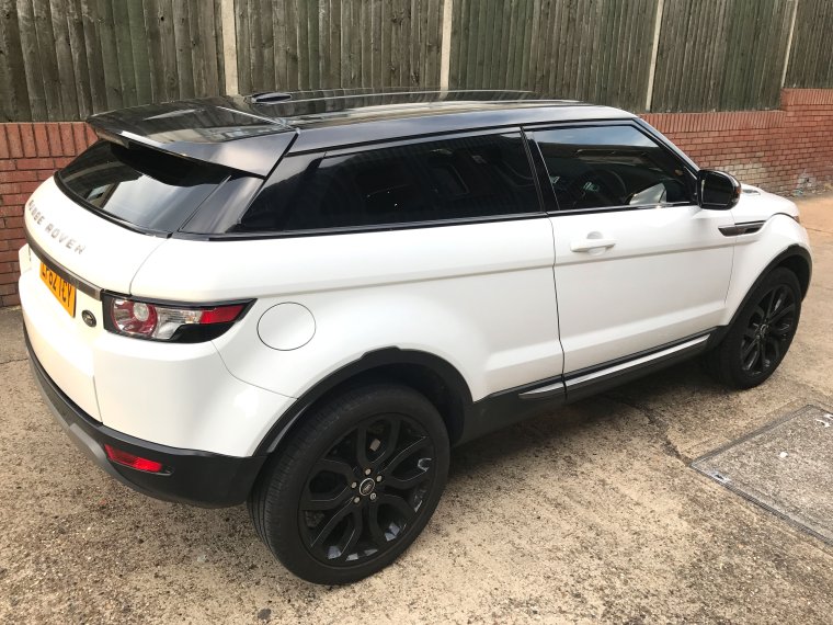 Рендж Ровер Эвок белый