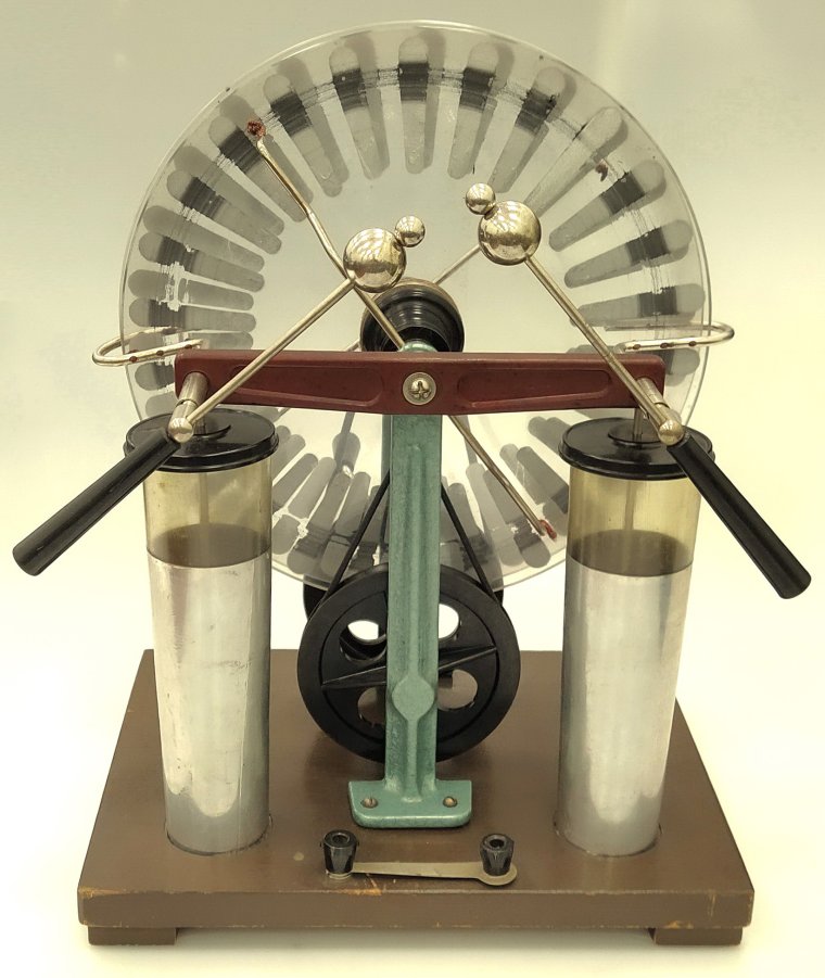 Кондуктор электрофорной машины