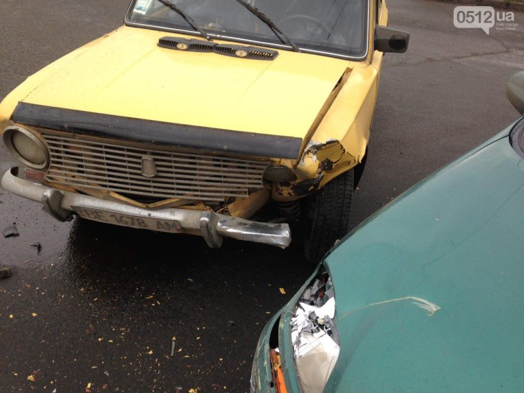 Желтая копейка после аварии