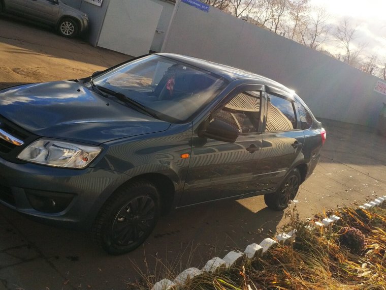 Битый Лада Гранта 2014 года серо-синий металлик