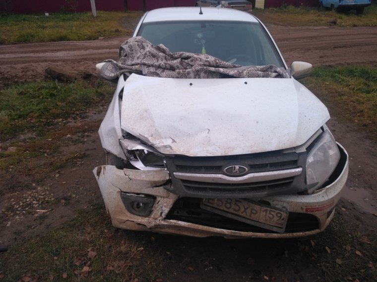 Битая Лада Гранта 2020