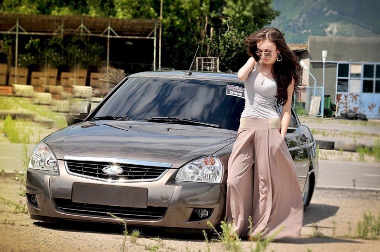 Красивые девушки на приоре