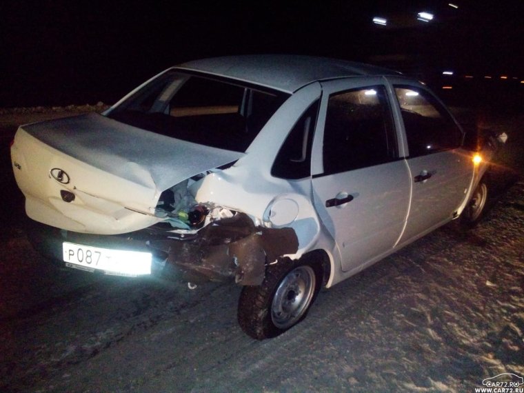 Разбитая Лада Гранта белая