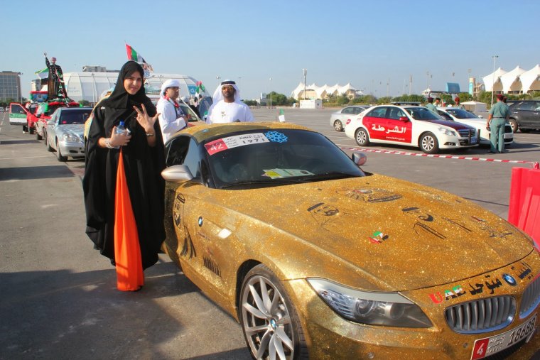 Золотые автомобили шейхов